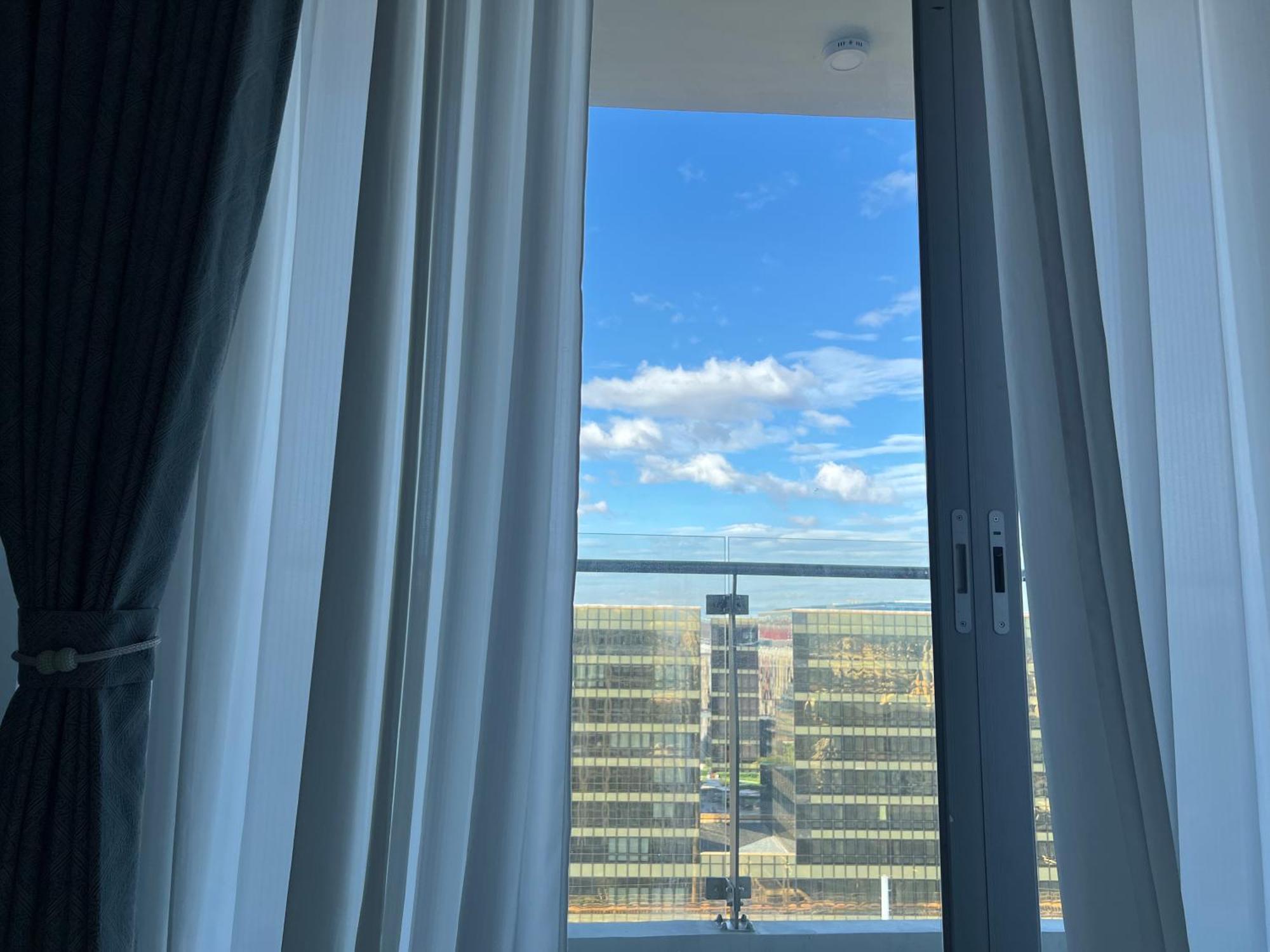 Luxurious European Style Penthouse Modern Apart Ment Cross City Of Dreams Okada Solaire Moa Airport 마닐라 외부 사진