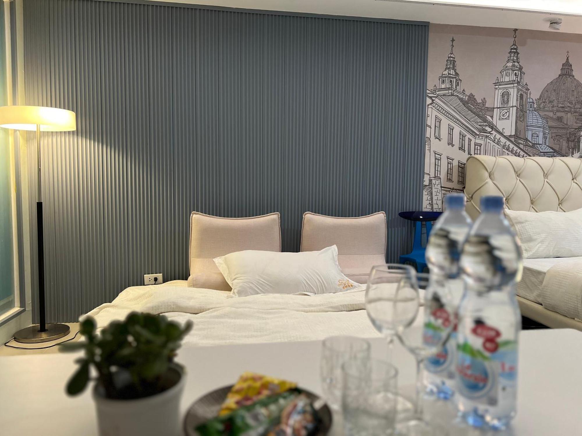 Luxurious European Style Penthouse Modern Apart Ment Cross City Of Dreams Okada Solaire Moa Airport 마닐라 외부 사진